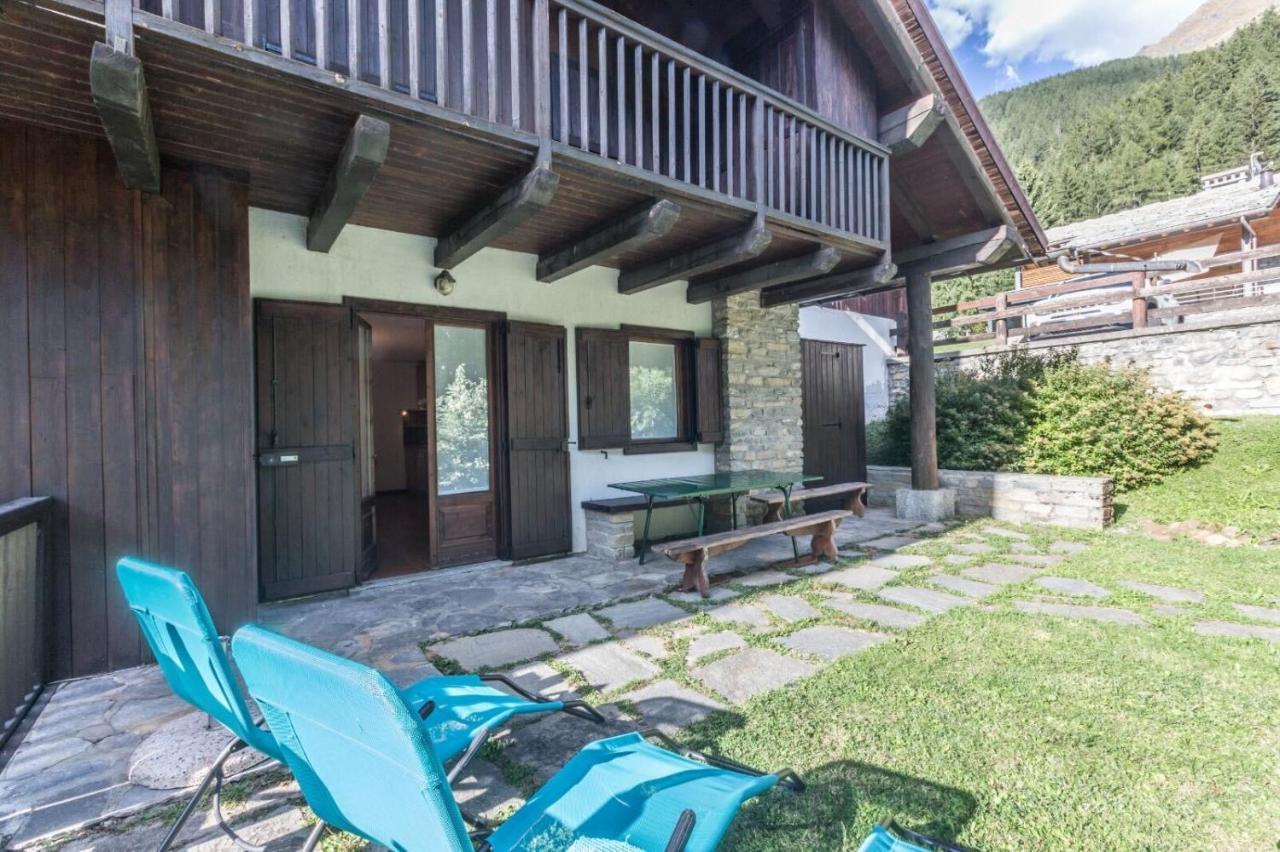 Altido Charming Apartments With Mountain Views And Green Backyard In Verrand Extérieur photo