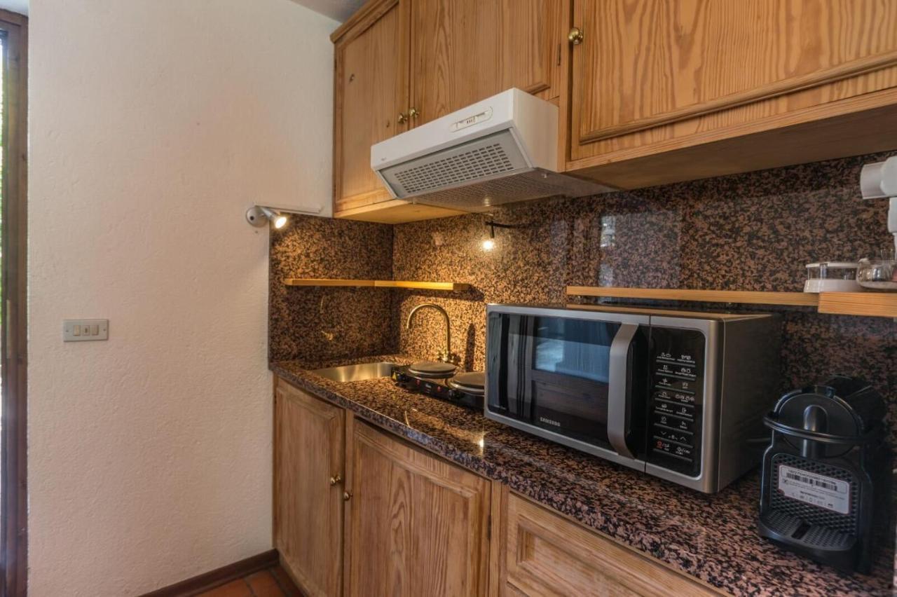 Altido Charming Apartments With Mountain Views And Green Backyard In Verrand Extérieur photo