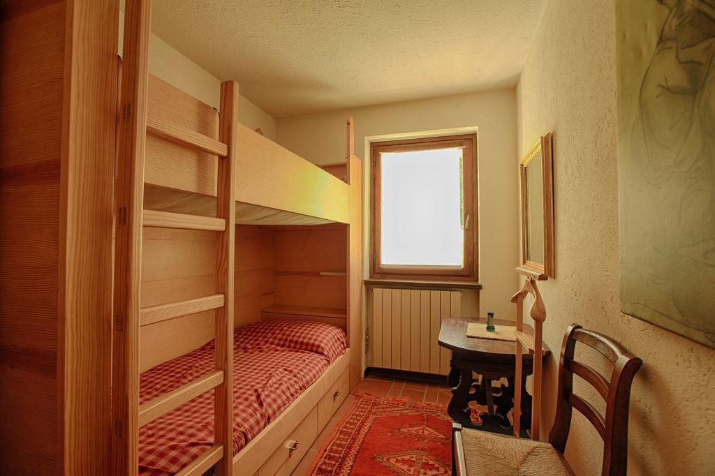 Altido Charming Apartments With Mountain Views And Green Backyard In Verrand Chambre photo